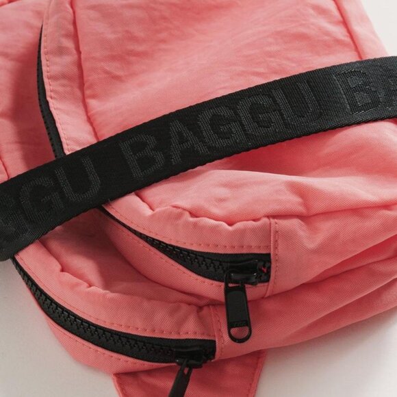 NWOT Baggu Fanny Pack - Watermelon Pink - Picture 3 of 6
